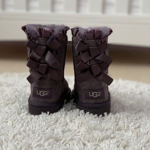 Baby UGGs size 6